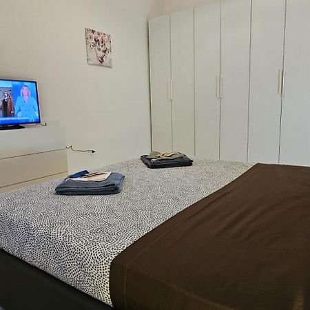 Luxury Station Apartment Bologna Ngoại thất bức ảnh